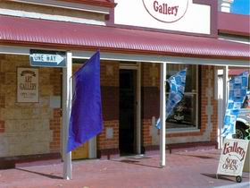 Ocean Art Gallery - Attractions Brisbane 0