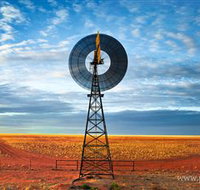 Paul Arnold Gallery - Attractions Brisbane