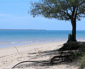 Dhamitjinya (East Woody Island) And Galaru (East Woody Beach) - Attractions Brisbane 5