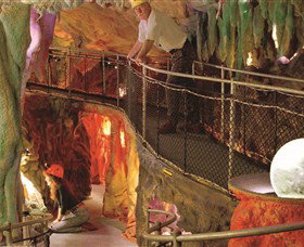 The Crystal Caves - Attractions Brisbane 0