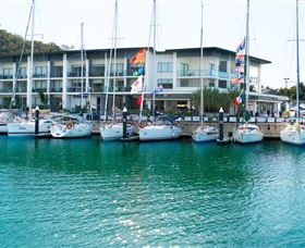 Nelly Bay - Attractions Brisbane 0
