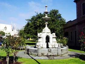 Cave Gardens - Attractions Brisbane 0
