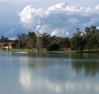 Gum Bend Lake - Attractions Brisbane