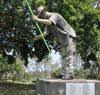 Cane Cutter Memorial - Attractions Brisbane