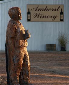 Amherst Winery - Attractions Brisbane 1