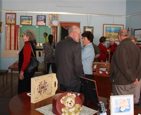 Peak Hill Art Gallery - Attractions Brisbane 0
