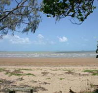 Armstrong Beach - Attractions Brisbane