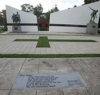 Shepparton Cenotaph - Attractions Brisbane
