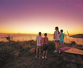 Bushwalking On Keswick Island - Attractions Brisbane 3