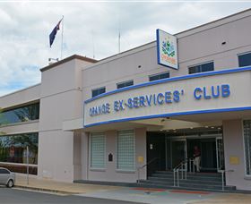 Orange Ex-Services Club - Attractions Brisbane 0