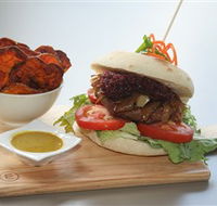 Gerry's  The Commercial Hotel - Attractions Brisbane