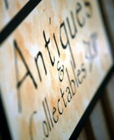 Mr Pickwicks Fine Old Books - Attractions Brisbane 0