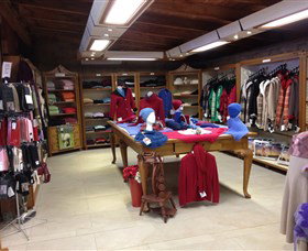 Australian Alpaca Barn - Pokolbin - Attractions Brisbane 0