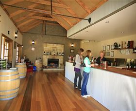 Savannah Estate Winery And Cellar Door - Attractions Brisbane 2