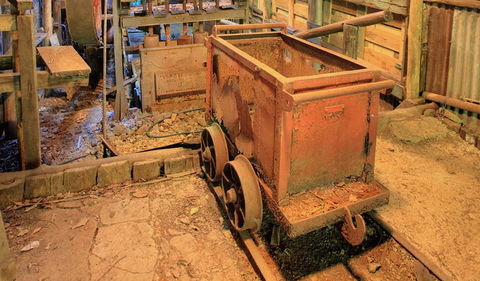 Mountain Maid Gold Mine - Attractions Brisbane 1