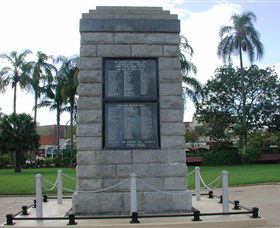 Sandgate War Memorial Park - Attractions Brisbane 1
