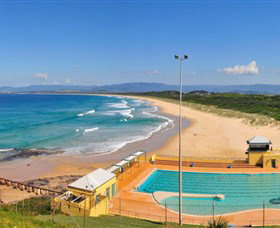 Port Kembla Beach - Attractions Brisbane 0
