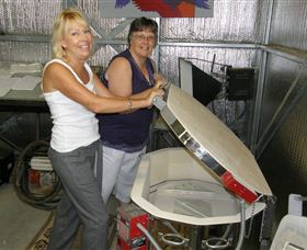 Artisans On The Hill - Attractions Brisbane 1