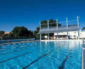 Lismore Memorial Baths - Attractions Brisbane 1