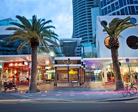 Cavill Lane - Attractions Brisbane 1