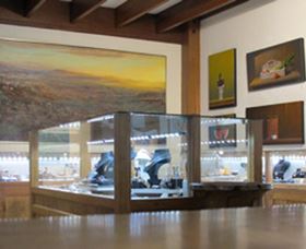 Yallingup Galleries - Attractions Brisbane 1