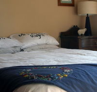 Lake View Farm House - Attractions Brisbane