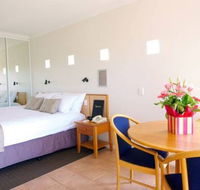 Margarets Beach Resort - Attractions Brisbane