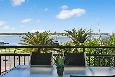 Sandcastles On Broadwater - Attractions Brisbane 19