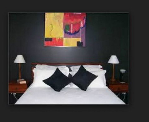 Cudgerie Little House - Attractions Brisbane 0