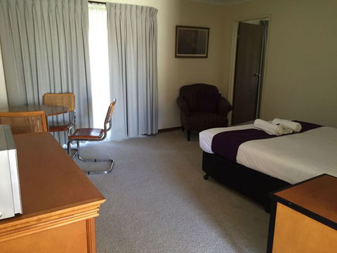 Balranald Motor Inn  - Attractions Brisbane 5