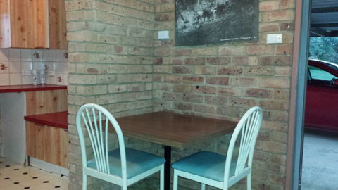 Hilldrop Motor Inn - Attractions Brisbane 5