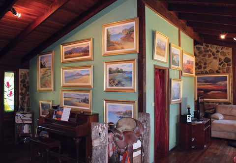 Rossiters’ Paintings - Attractions Brisbane 2