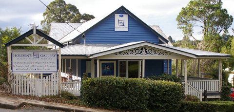 Holden’s Gallery - Attractions Brisbane 1