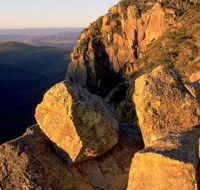 Booroomba Rocks - Attractions Brisbane