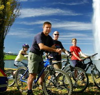 Lake Burley Griffin - Attractions Brisbane