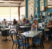 Inspirations Cafe Gift and Patchwork Gallery - Attractions Brisbane