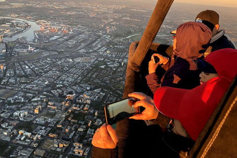 Melbourne Balloon Flights, The Peaceful Adventure - Attractions Brisbane 5