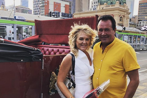 Melbourne Horse Drawn Carriage Deluxe Romantic Tourâ„¢ - Attractions Brisbane 1