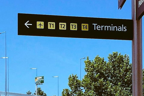 Melbourne Airport To Melbourne CBD To Melbourne Airport (2 Way Transfer) - Attractions Brisbane 3