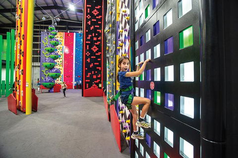 Indoor Climbing And Virtual Reality Adventure - Attractions Brisbane 1
