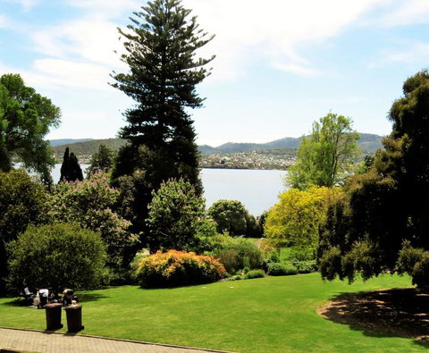 Hobart Half-Day Sightseeing Coach Tram Tour - Attractions Brisbane 6