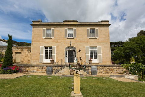 A Sommelier Guided Tour: Thursday Afternoon Wine Gin Cheese & Cocktails - Attractions Brisbane 16