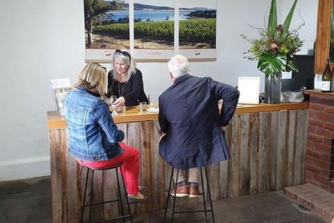 Hobart Small Group Wine Tour Saturday Afternoon: Wines, Gins & Cheeses - Attractions Brisbane 9
