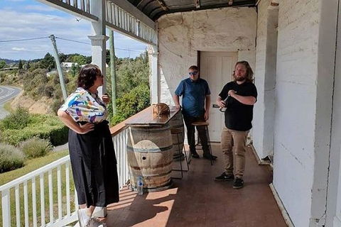 Hobart Small Group Wine Tour Saturday Afternoon: Wines, Gins & Cheeses - Attractions Brisbane 2