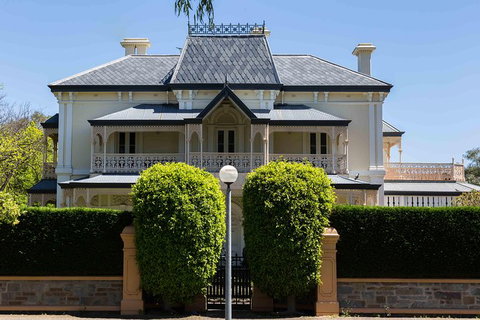 Historic Adelaide & Architecture 90- Minute Pedicab Experience - Attractions Brisbane 5