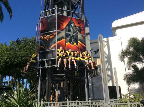Gold Coast Theme Park Pass: Warner Bros. Movie World, Sea World And Wet'n'Wild - Attractions Brisbane 3