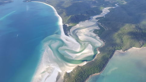 Reef And Island Scenic Flight From Airlie Beach - Attractions Brisbane 4