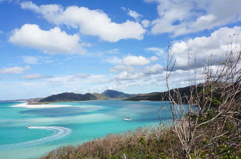 Ocean Rafting Tour To Whitehaven Beach, Hill Inlet Lookout & Top Snorkel Spots - Attractions Brisbane 2