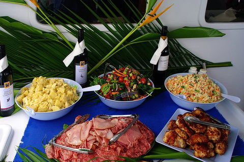 Three-Quarter Day Hervey Bay Premium Whale Watching Cruise - Attractions Brisbane 10