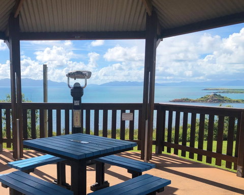 Bowen - Flagstaff Hill Lookout - Attractions Brisbane 1